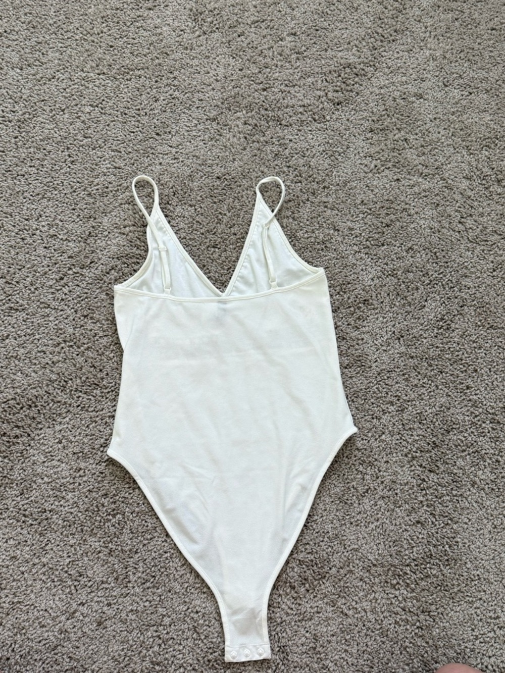 Divided white Bodysuit - Picture 4 of 4